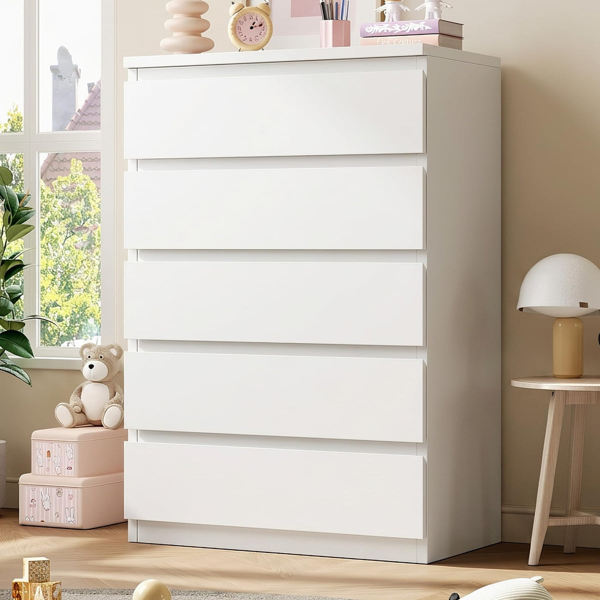 White 5 Drawer Dresser Chest of Drawers K6468