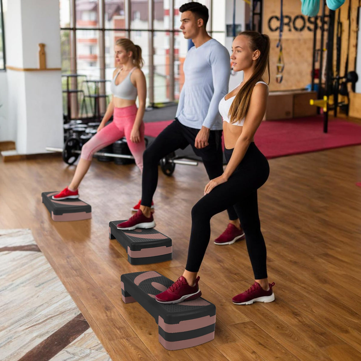 Adjustable Step Aerobic Platform with Risers Y921350
