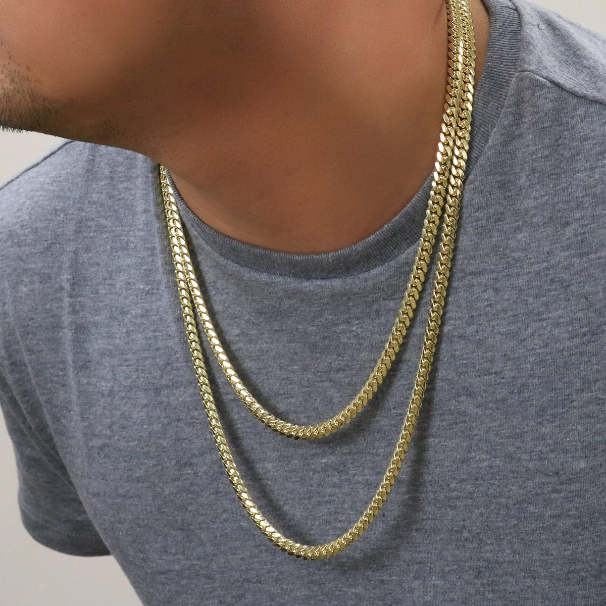 18K Yellow Gold Cuban Link Chain Necklace B50293